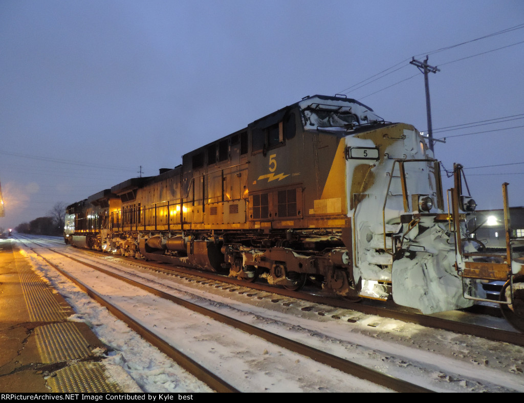 CSX 5 on I003